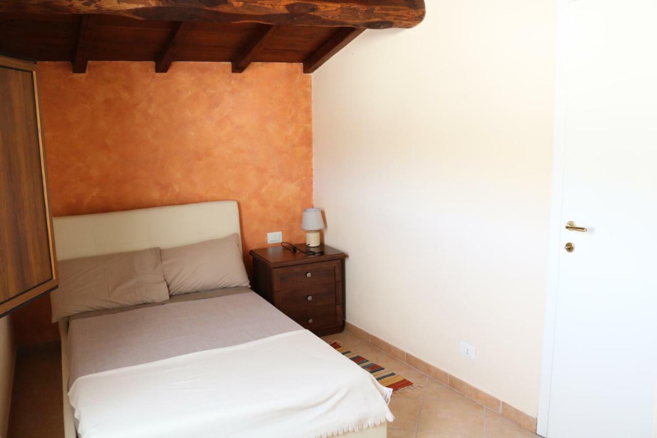 Casa Vacanze Elena Rometta 외부 사진