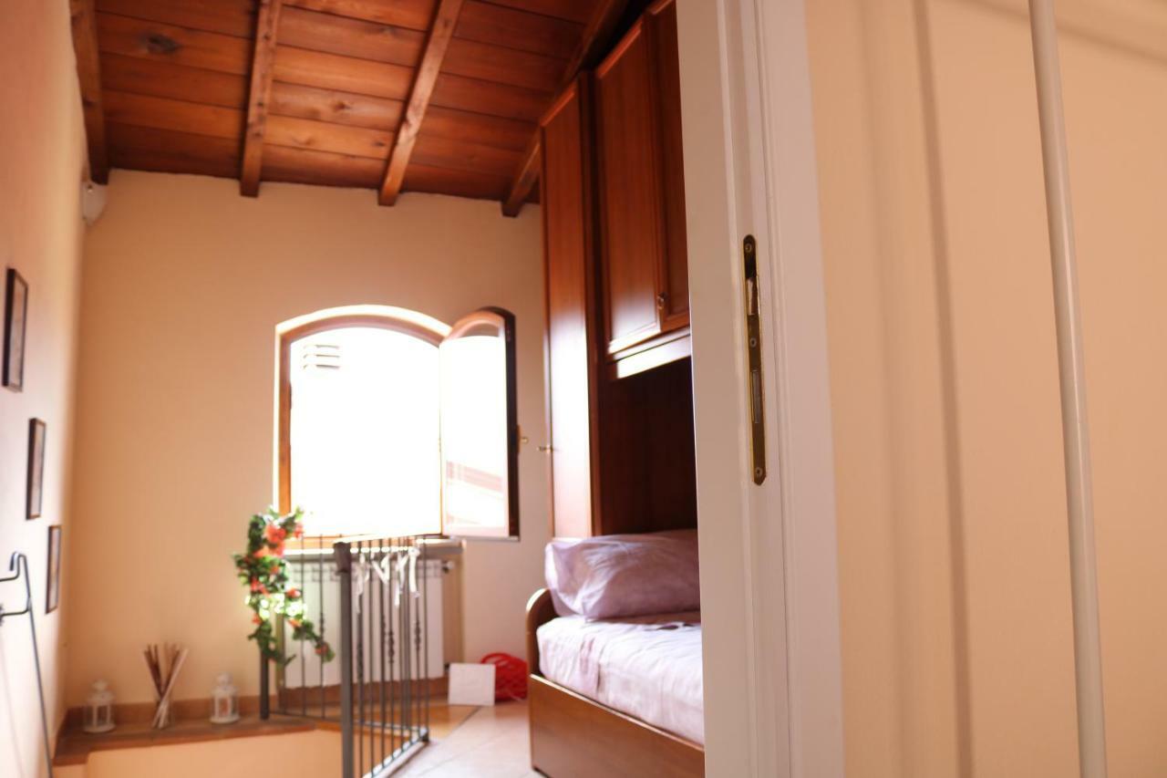 Casa Vacanze Elena Rometta 외부 사진