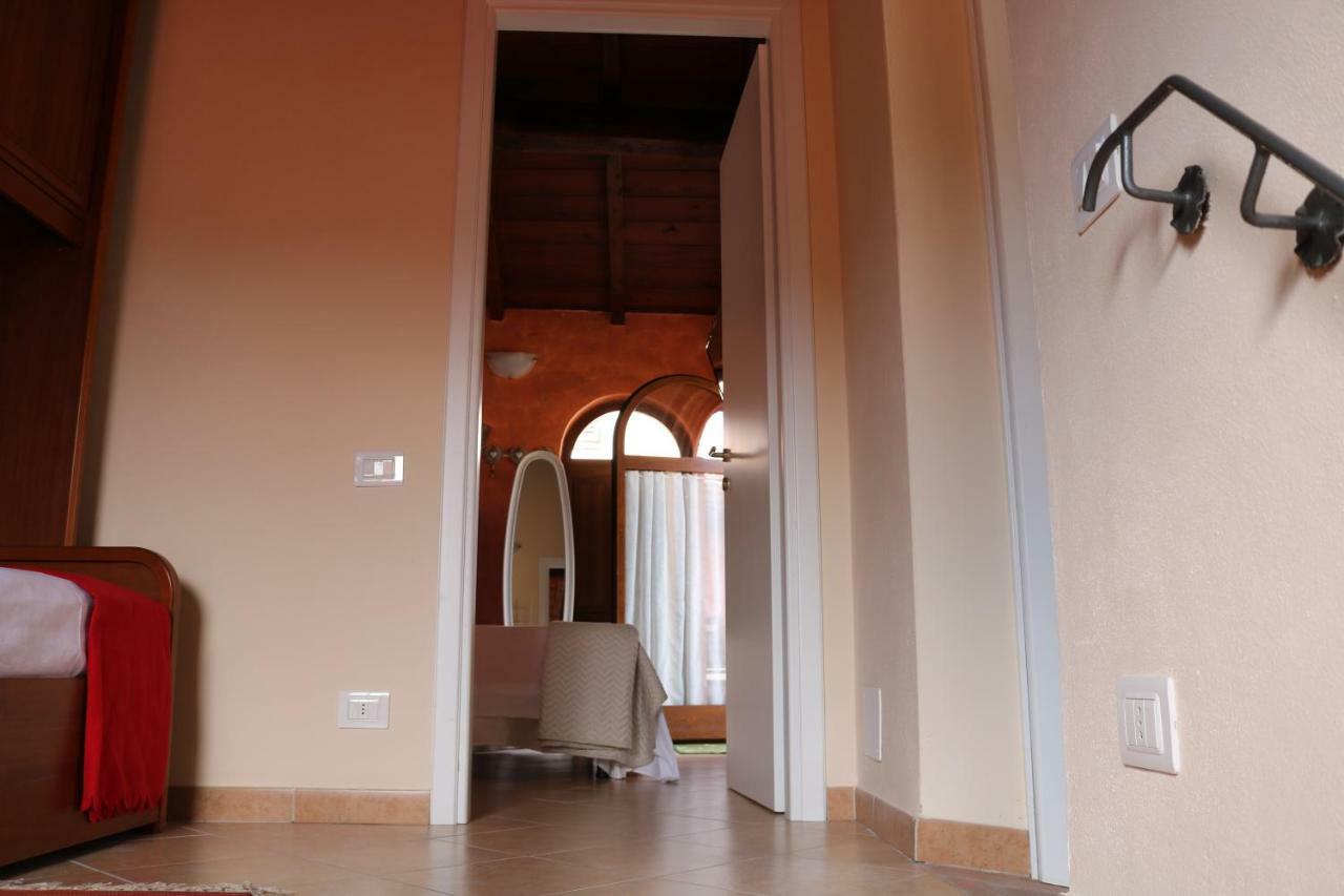 Casa Vacanze Elena Rometta 외부 사진